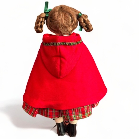 Vintage Little Red Riding Hood Porcelain Doll - Picture 3 of 3